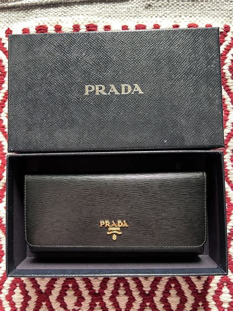 prada wallet saffiano|authentic prada saffiano leather wallet.